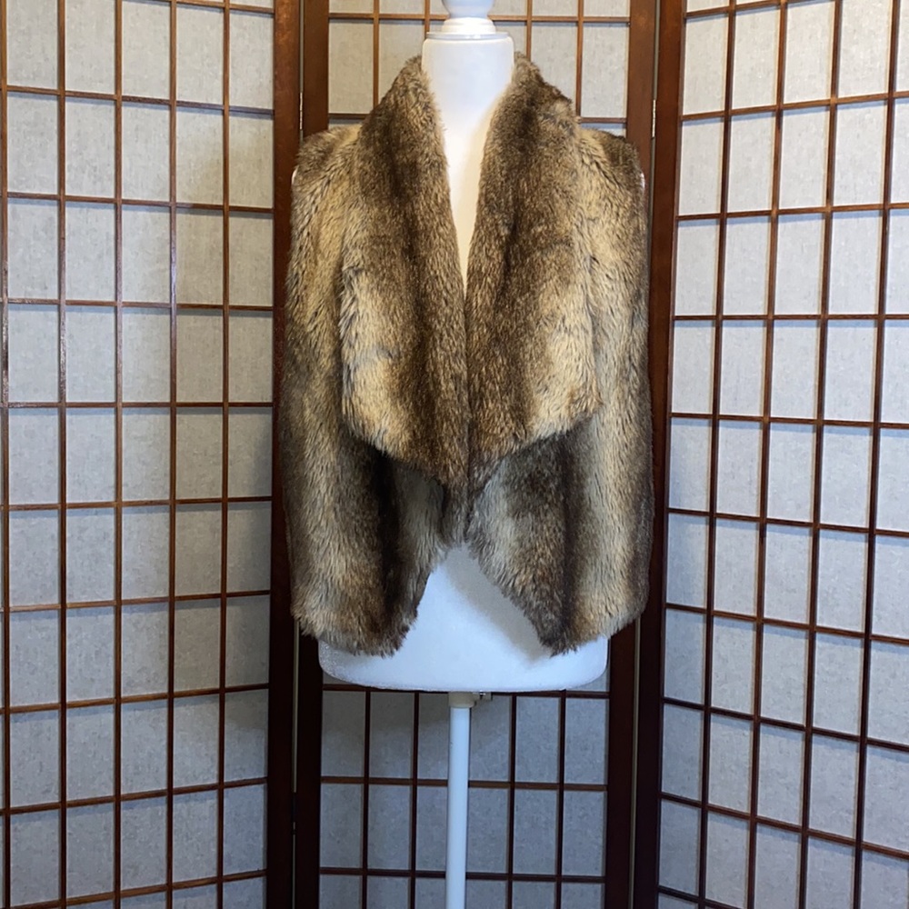 Jack by BB Dakota Faux Fur Vest Small